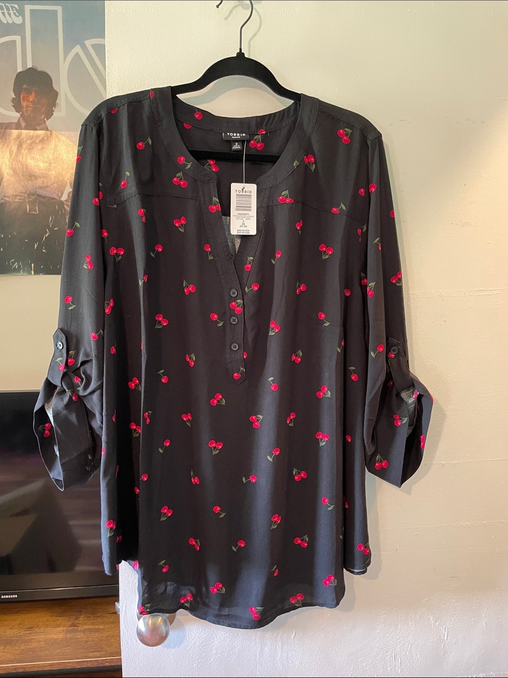 NWT Torrid Harper 3/4 sleeve pullover blouse size 3 3X 22 24 Merry Cherry Black - Picture 5 of 6